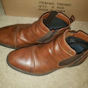 Mens brown boot size 11